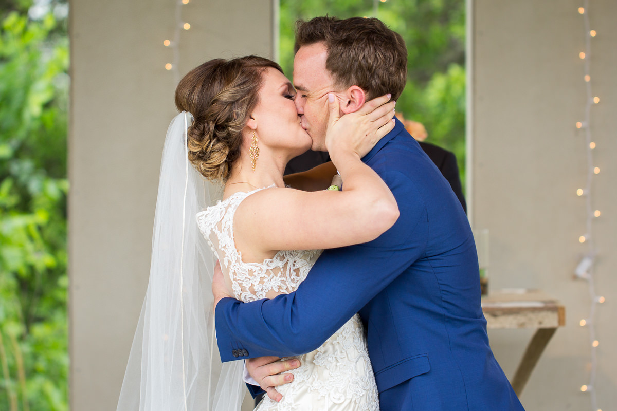 Des Moines Wedding Photography First Kiss