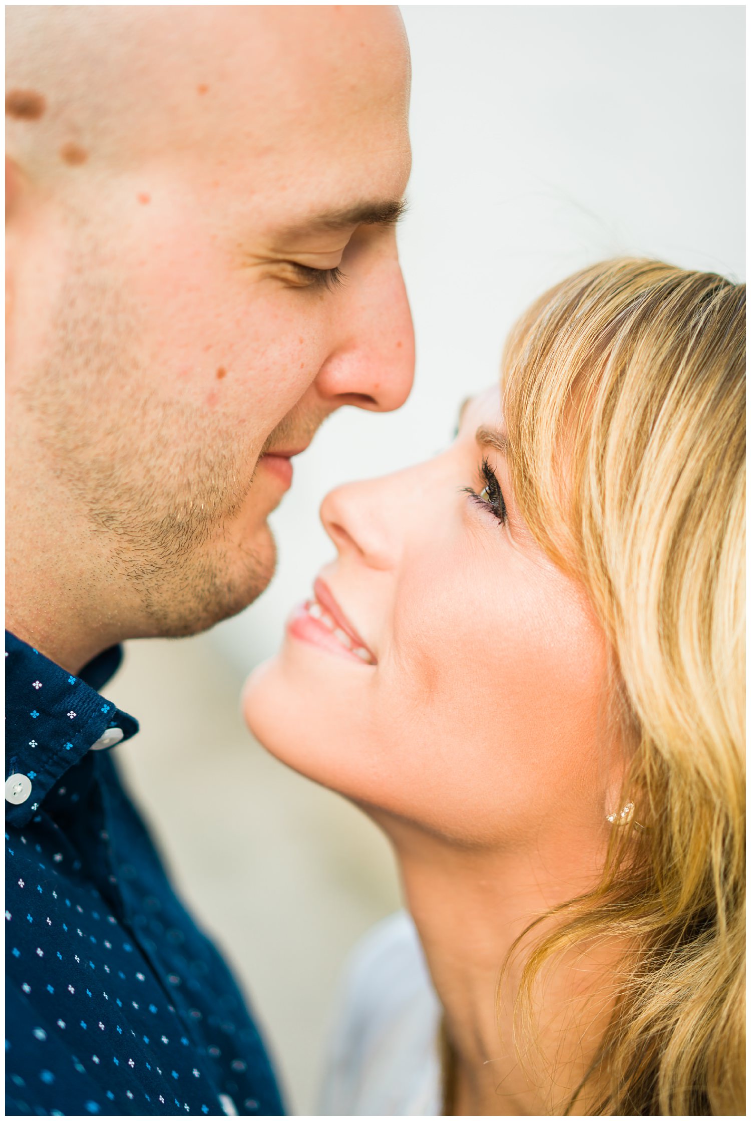 Downtown des moines engagement photography